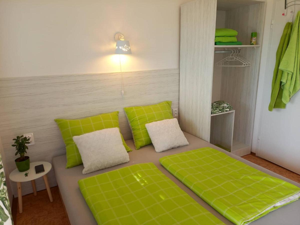 Afrodita Hotel Sturovo Luaran gambar