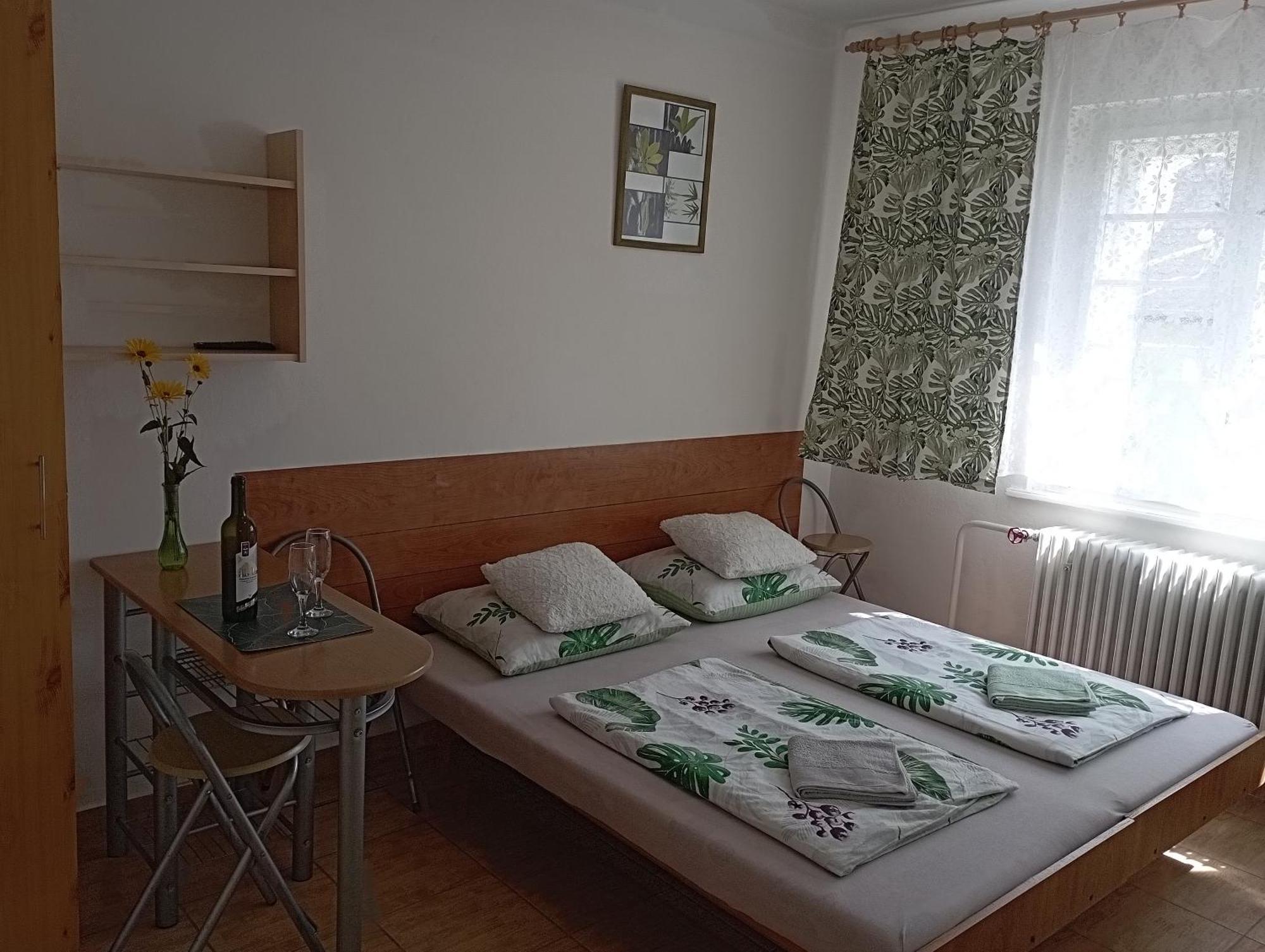 Afrodita Hotel Sturovo Luaran gambar