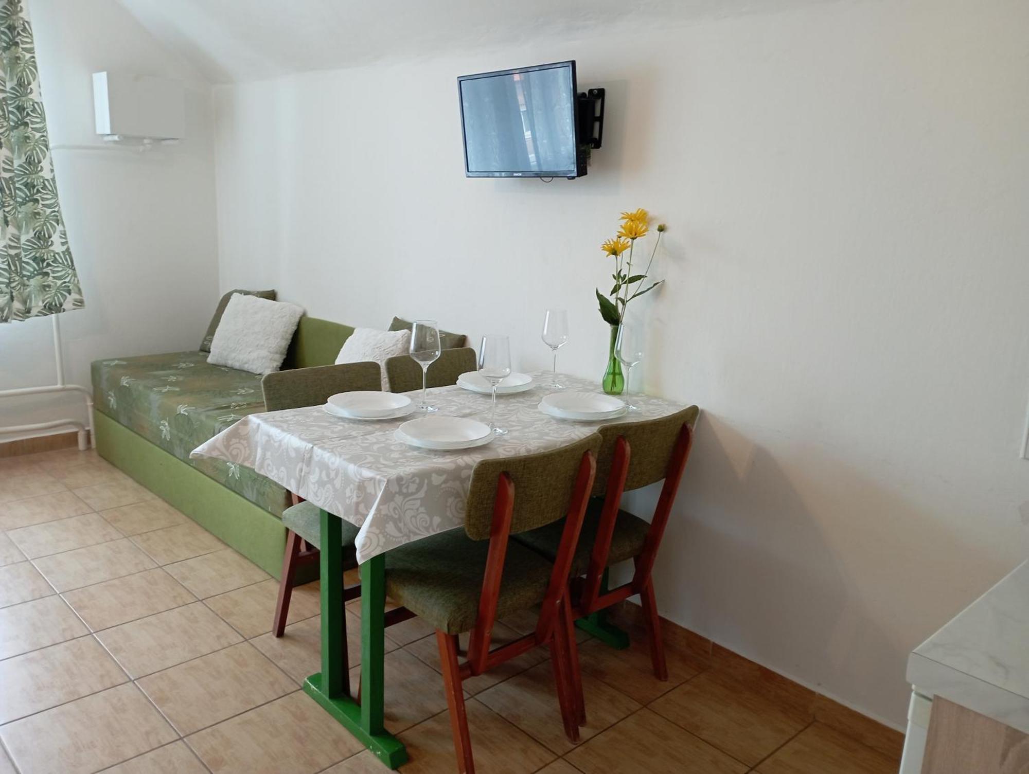 Afrodita Hotel Sturovo Luaran gambar