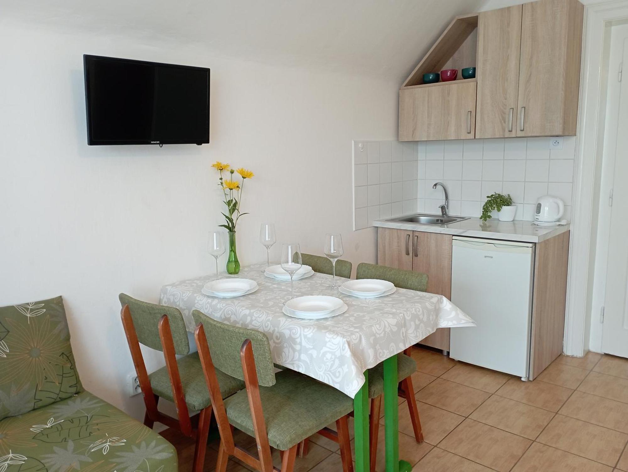 Afrodita Hotel Sturovo Luaran gambar