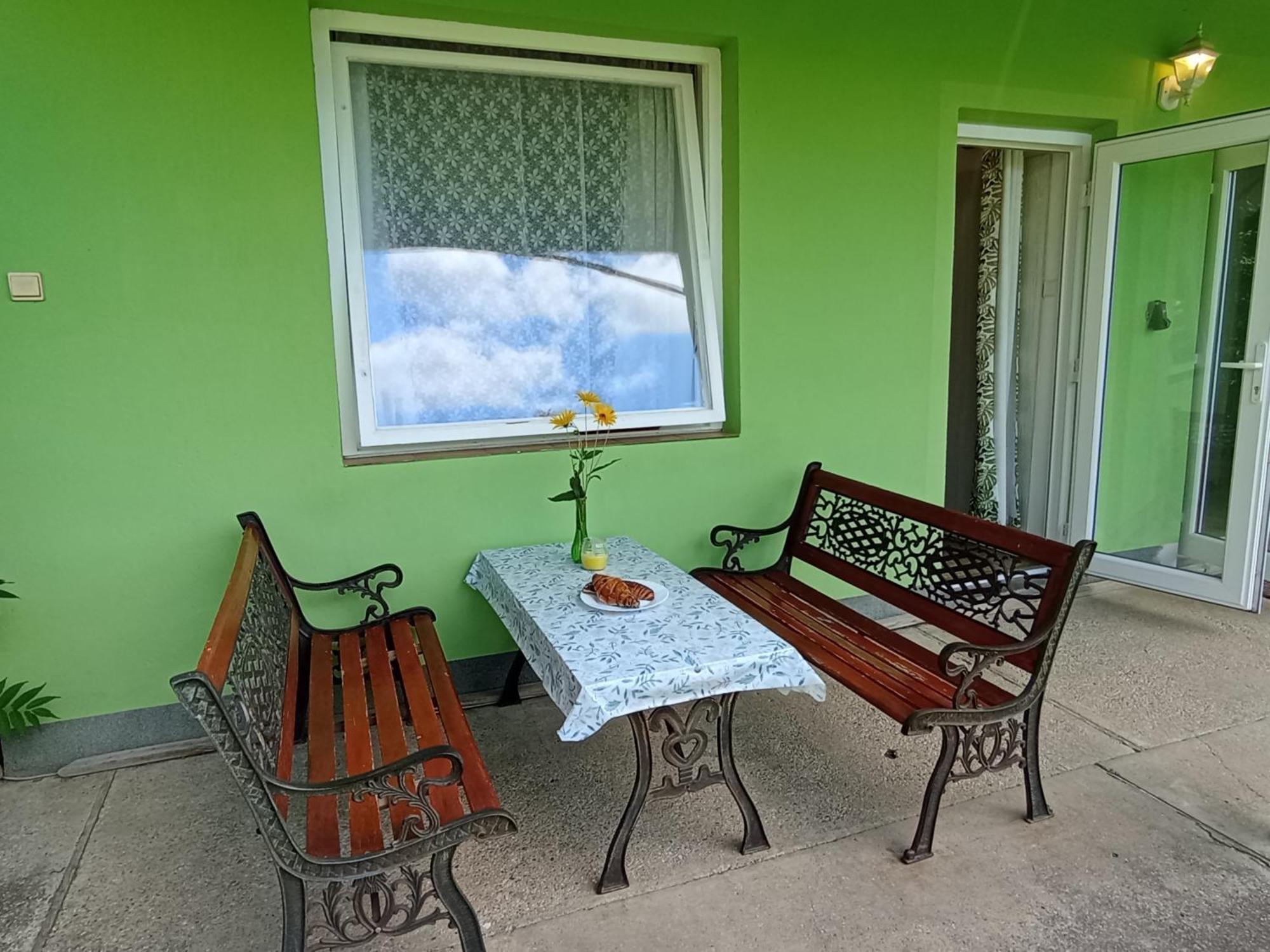 Afrodita Hotel Sturovo Luaran gambar