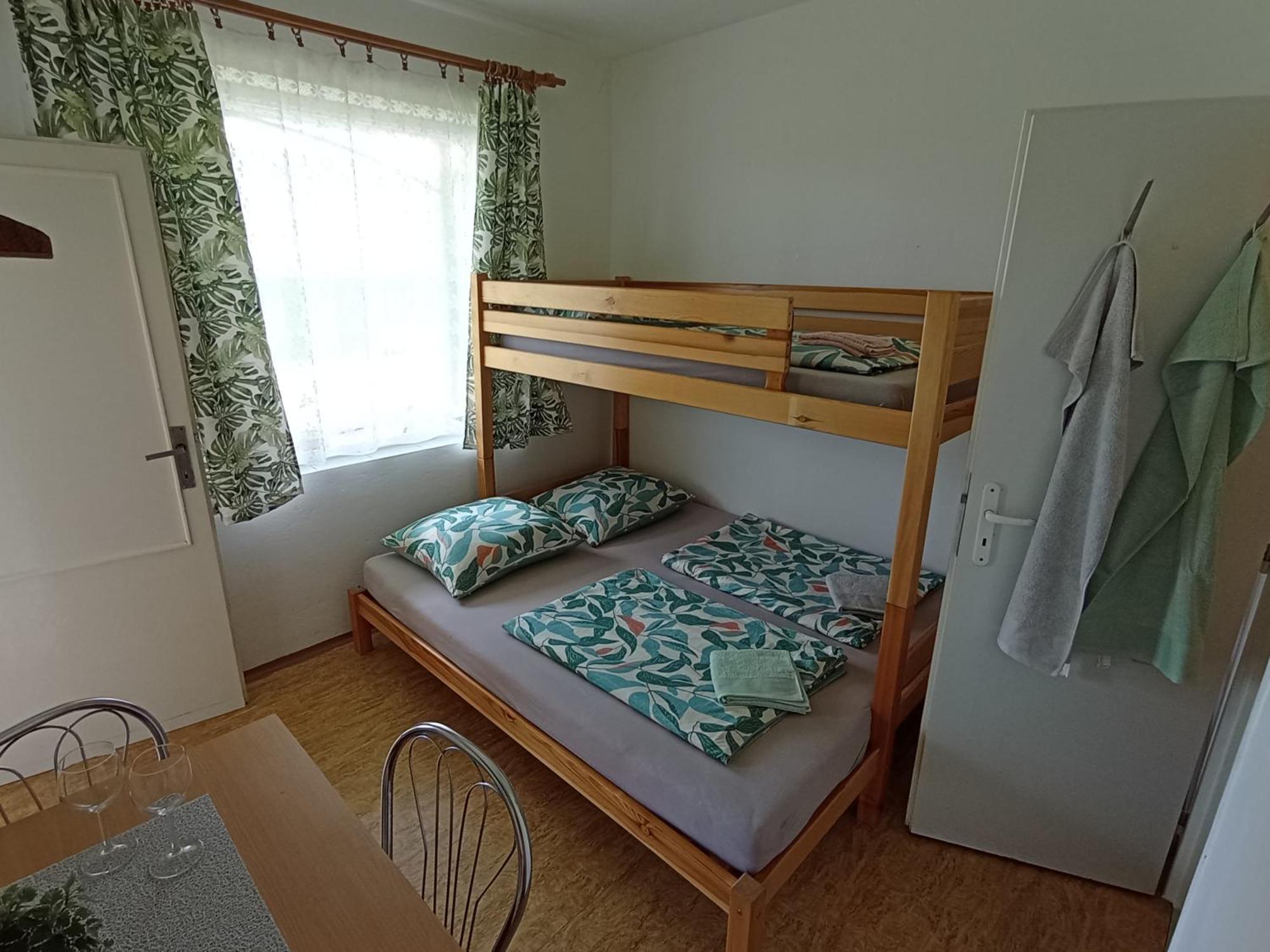 Afrodita Hotel Sturovo Luaran gambar