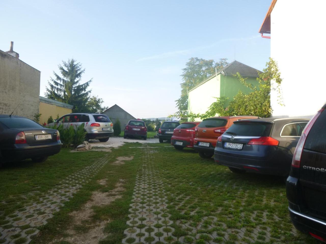 Afrodita Hotel Sturovo Luaran gambar